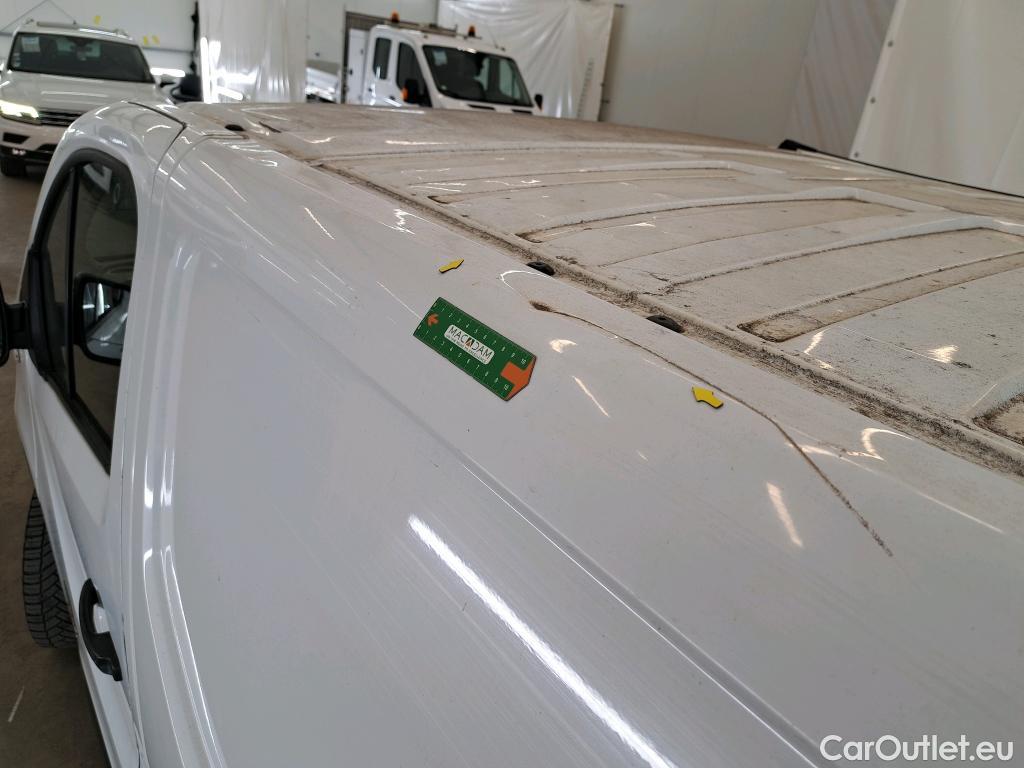  Renault  Trafic RENAULT  VU 4p VNA FG-GCF L1H1 1000 dCi 115 fourgon tôlé (V904) #5