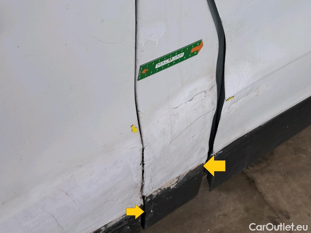  Renault  Trafic RENAULT  VU 4p VNA FG-GCF L1H1 1000 dCi 115 fourgon tôlé (V904) #89