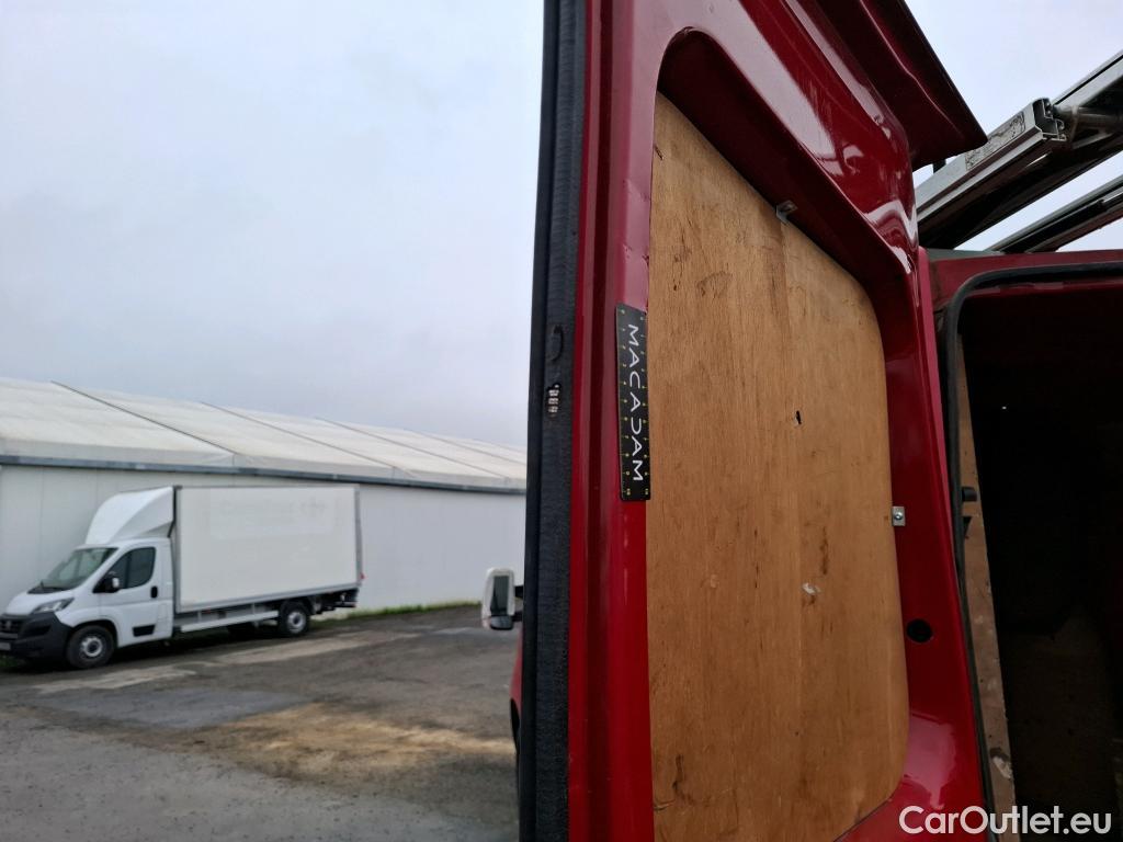  Renault  Master RENAULT  VU 4p Fourgon FG GCf TracF3500 L1H1 dCi110 S&S #63