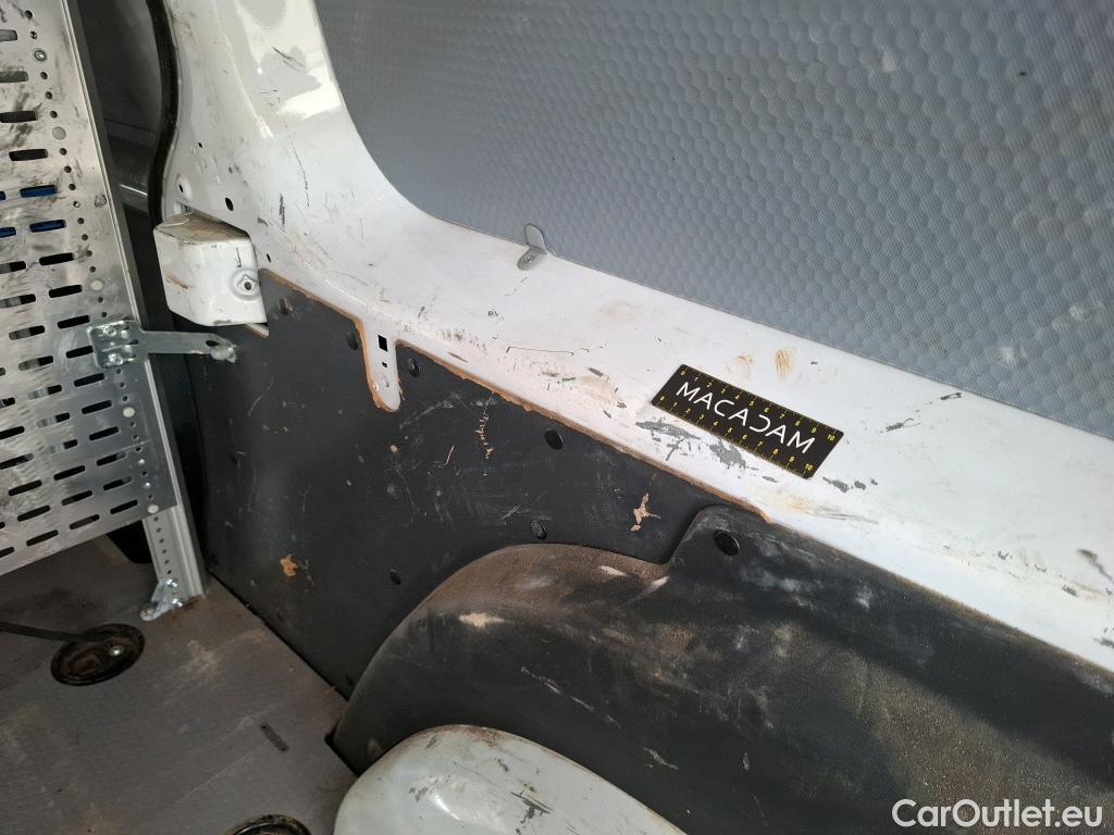  Renault  Kangoo  II Express Maxi Grand Confort 1.5 dCi 95CV BVM6 E6dT #15