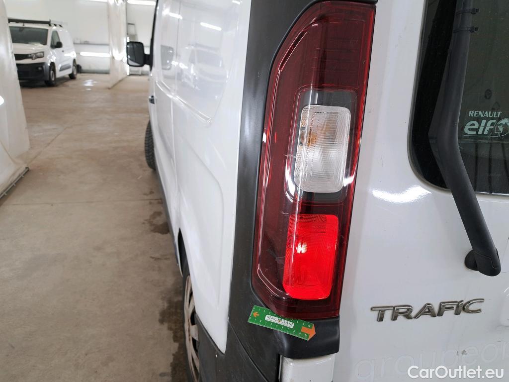  Renault  Trafic RENAULT  VU 4p VNA FG-GCF L1H1 1000 dCi 115 fourgon tôlé (V904) #69