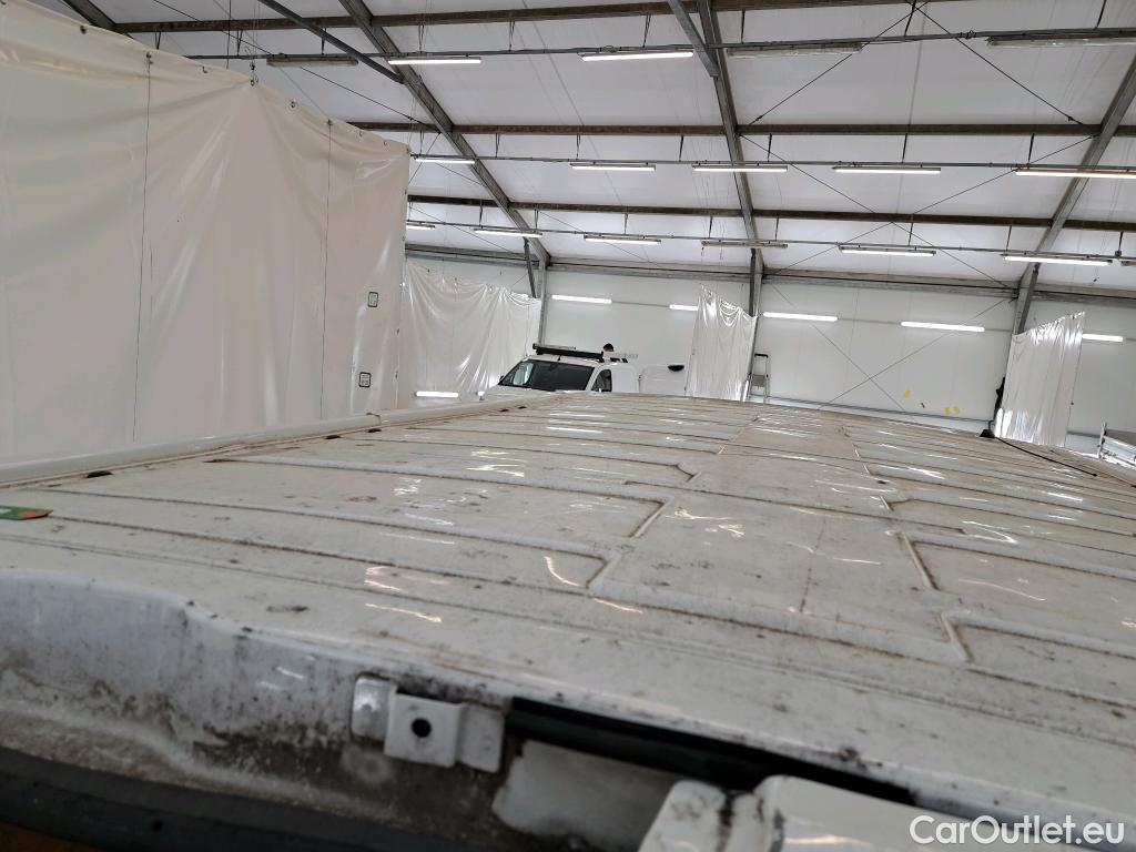  Renault  Trafic RENAULT  VU 4p VNA FG-GCF L1H1 1000 dCi 115 fourgon tôlé (V904) #9