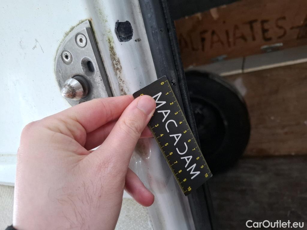  Renault  Master RENAULT  VU 4p Fourgon Gd Conf F3500 L1H1 dCi 100 #22