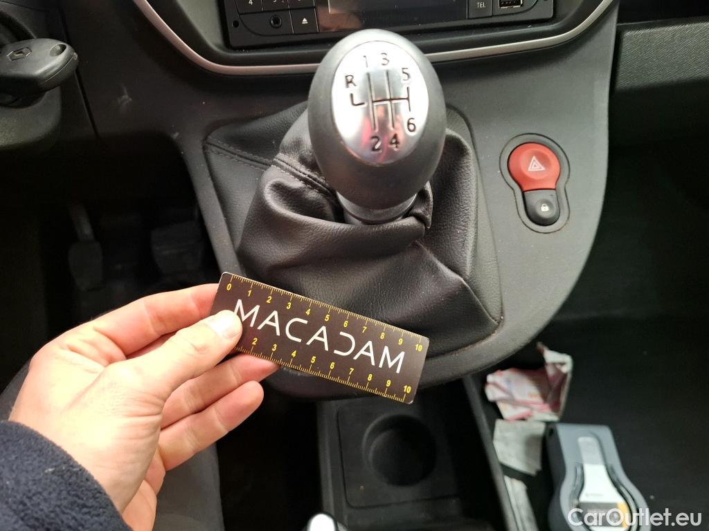  Renault  Kangoo  II Express Maxi Grand Confort 1.5 dCi 95CV BVM6 E6dT #42