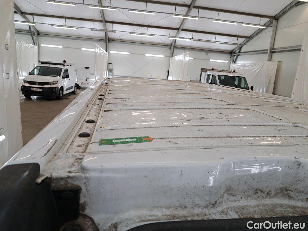  Renault  Trafic RENAULT  VU 4p VNA FG-GCF L1H1 1000 dCi 115 fourgon tôlé (V904) #7