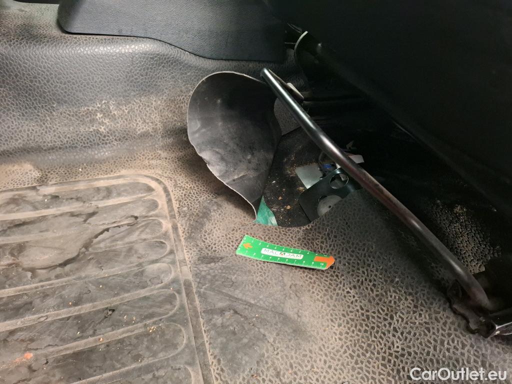  Renault  Kangoo  Express Maxi Grand Confort 1.5 dCi 90CV BVM5 E6 #34