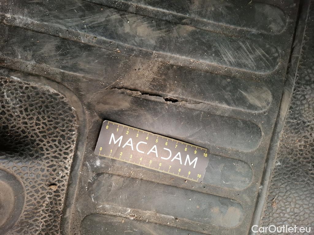  Renault  Kangoo  Express Maxi Grand Confort 1.5 dCi 90CV BVM5 E6 #50