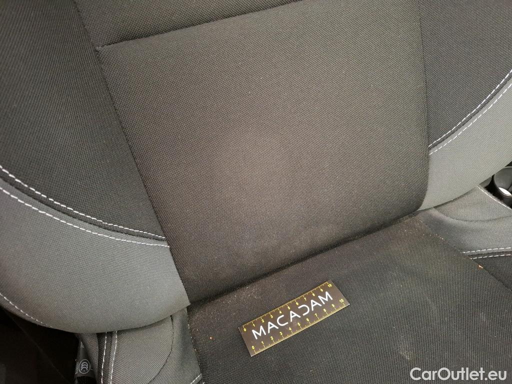  Renault  Clio  Société Réversible VU 5p Berline Business Réversible dCi 90 EDC / TRANSFO VP/VF #52