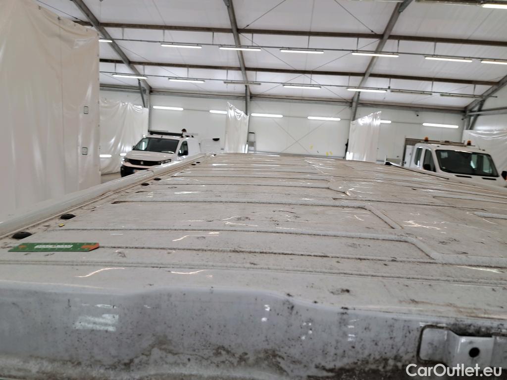  Renault  Trafic RENAULT  VU 4p VNA FG-GCF L1H1 1000 dCi 115 fourgon tôlé (V904) #8