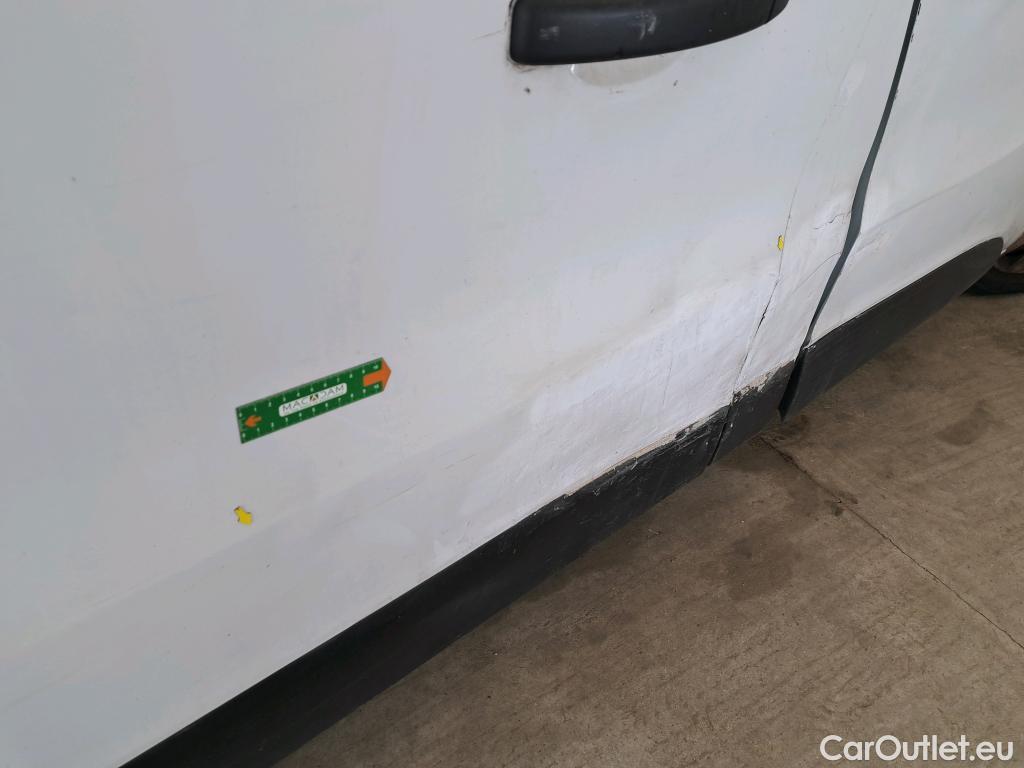  Renault  Trafic RENAULT  VU 4p VNA FG-GCF L1H1 1000 dCi 115 fourgon tôlé (V904) #24