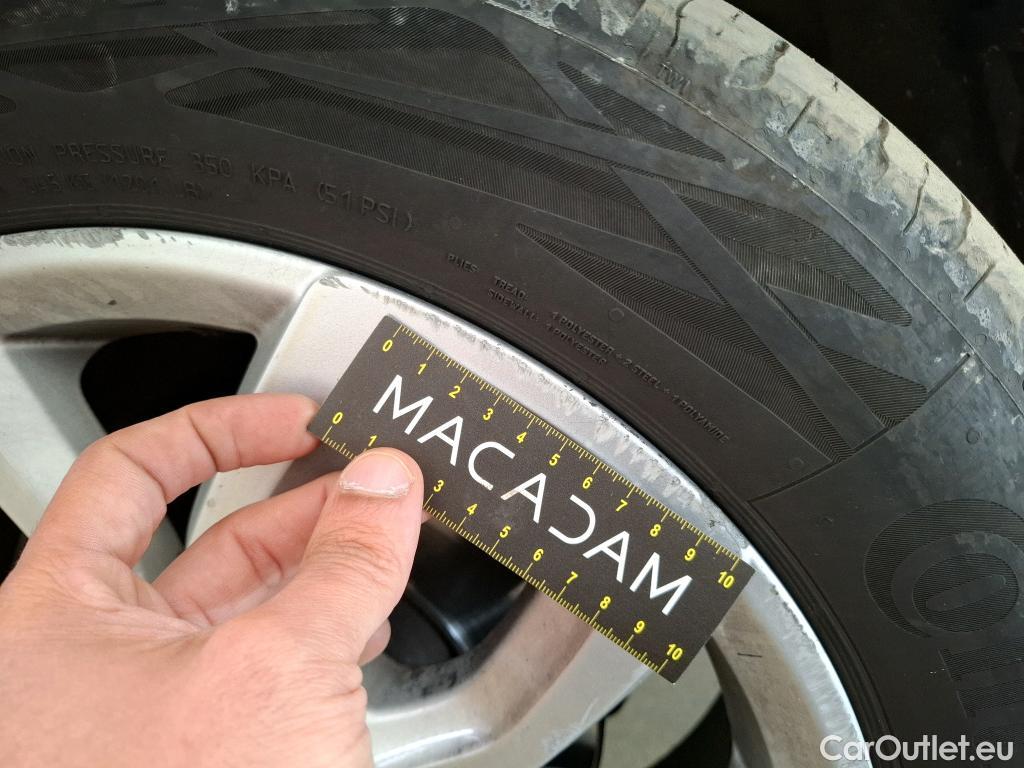  Renault  Clio  Société Réversible VU 5p Berline Business Réversible dCi 90 EDC / TRANSFO VP/VF #31