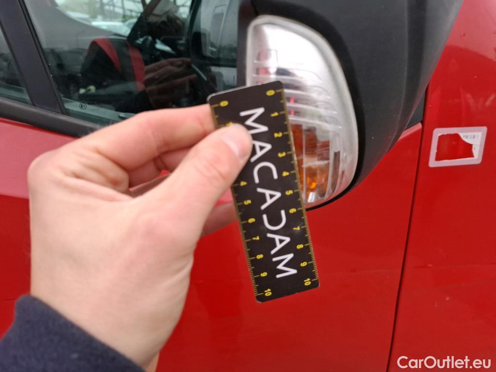  Renault  Master RENAULT  VU 4p Fourgon FG GCf TracF3500 L1H1 dCi110 S&S #109