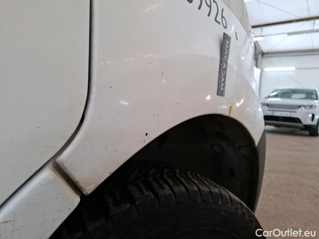  Renault  Master RENAULT  VU 4p Fourgon Gd Conf F3500 L1H1 dCi 100 #11