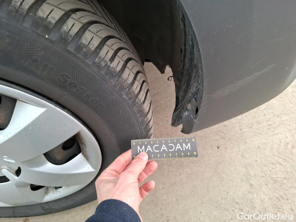  Renault  Kangoo  II Express Maxi Grand Confort 1.5 dCi 95CV BVM6 E6dT #29