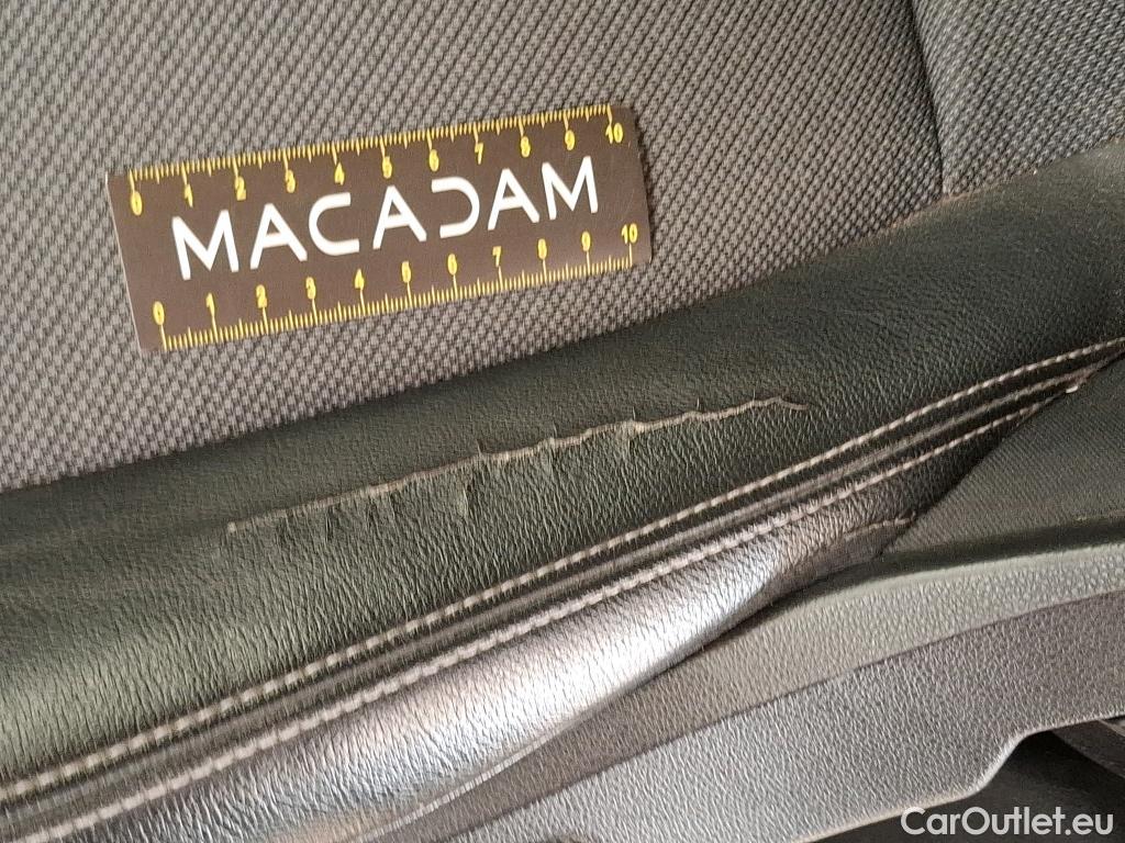  Renault  Kangoo RENAULT  / 2021 / 4P / Fourgonnette Extra - Blue dCi95 Sésame Ouvre Toi #4