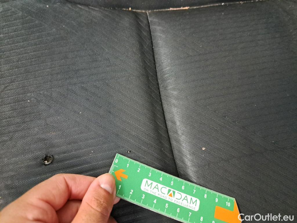  Renault  Trafic RENAULT  VU 4p VNA FG-GCF L1H1 1000 dCi 115 fourgon tôlé (V904) #51