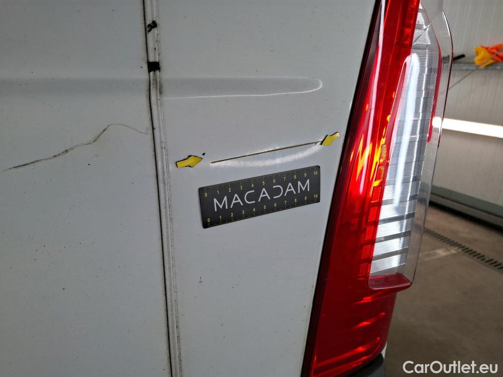  Renault  Master RENAULT  VU 4p Fourgon Gd Conf F3500 L1H1 dCi 100 #26