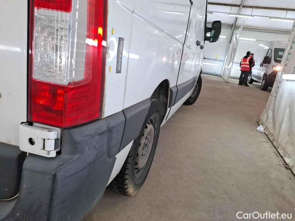 Renault  Master RENAULT  VU 4p Fourgon Gd Conf F3500 L1H1 dCi 100 #36