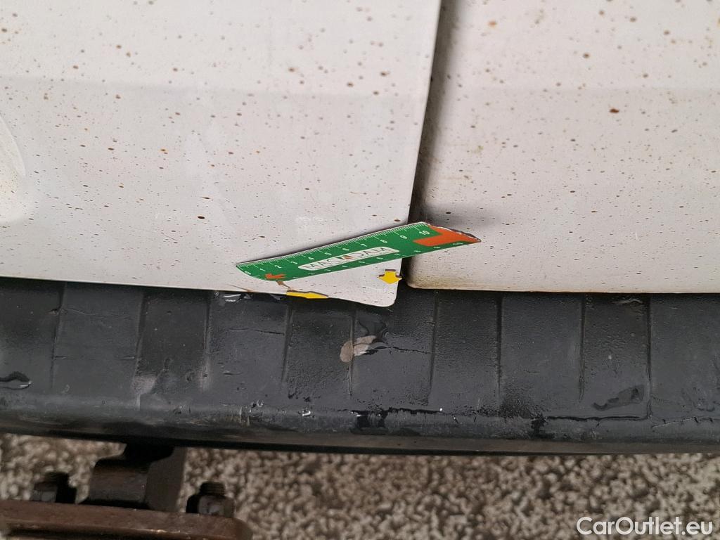  Renault  Kangoo RENAULT  EXPRESS VU 4p EVL Confort dCi 1.5 90 ESP fourgonnette #20