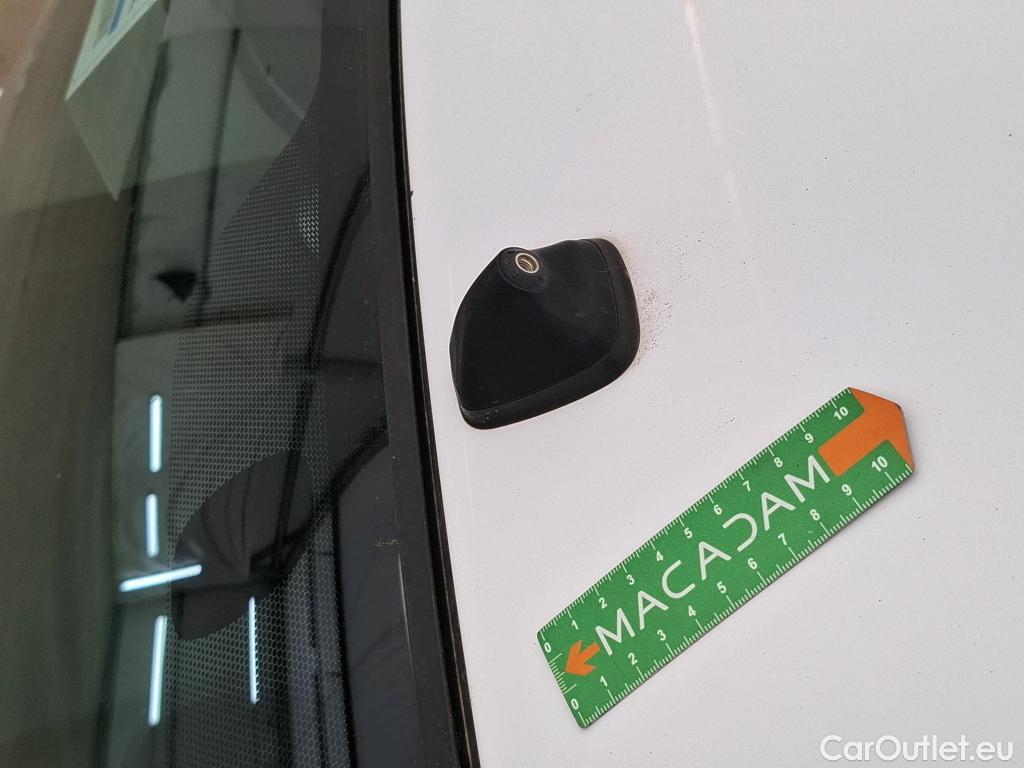  Renault  Kangoo RENAULT  Express / 2013 / 4P / Fourgonnette Extra R-Link - Blue dCi 95 #15