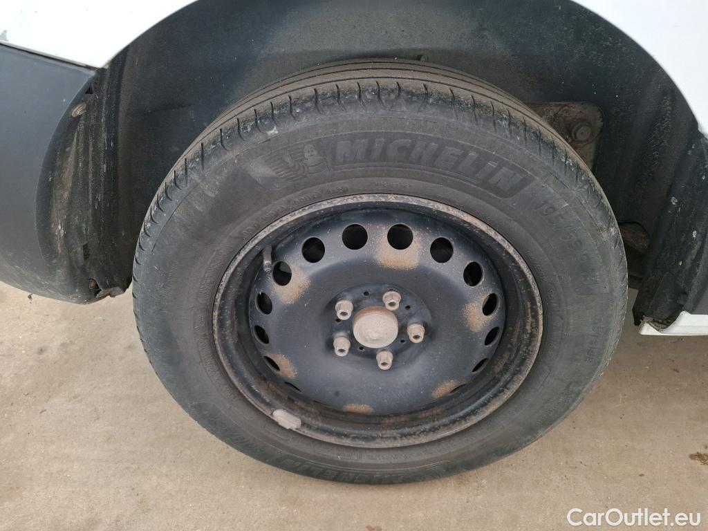  Renault  Kangoo  II Express Maxi Grand Confort 1.5 dCi 95CV BVM6 E6dT #48