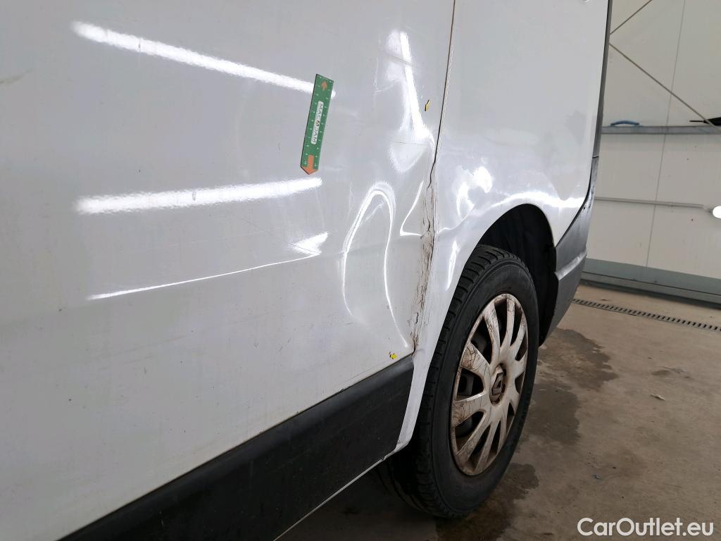  Renault  Trafic RENAULT  VU 4p VNA FG-GCF L1H1 1000 dCi 115 fourgon tôlé (V904) #2