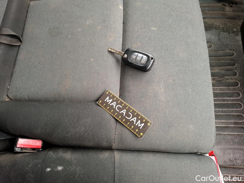  Renault  Master RENAULT  VU 4p Fourgon FG GCf TracF3500 L1H1 dCi110 S&S #50