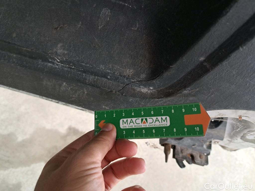  Renault  Trafic RENAULT  VU 4p VNA FG-GCF L1H1 1000 dCi 115 fourgon tôlé (V904) #83