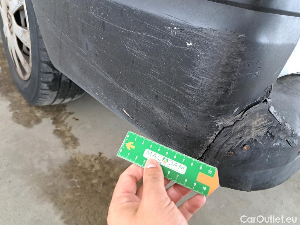  Renault  Trafic RENAULT  VU 4p VNA FG-GCF L1H1 1000 dCi 115 fourgon tôlé (V904) #37