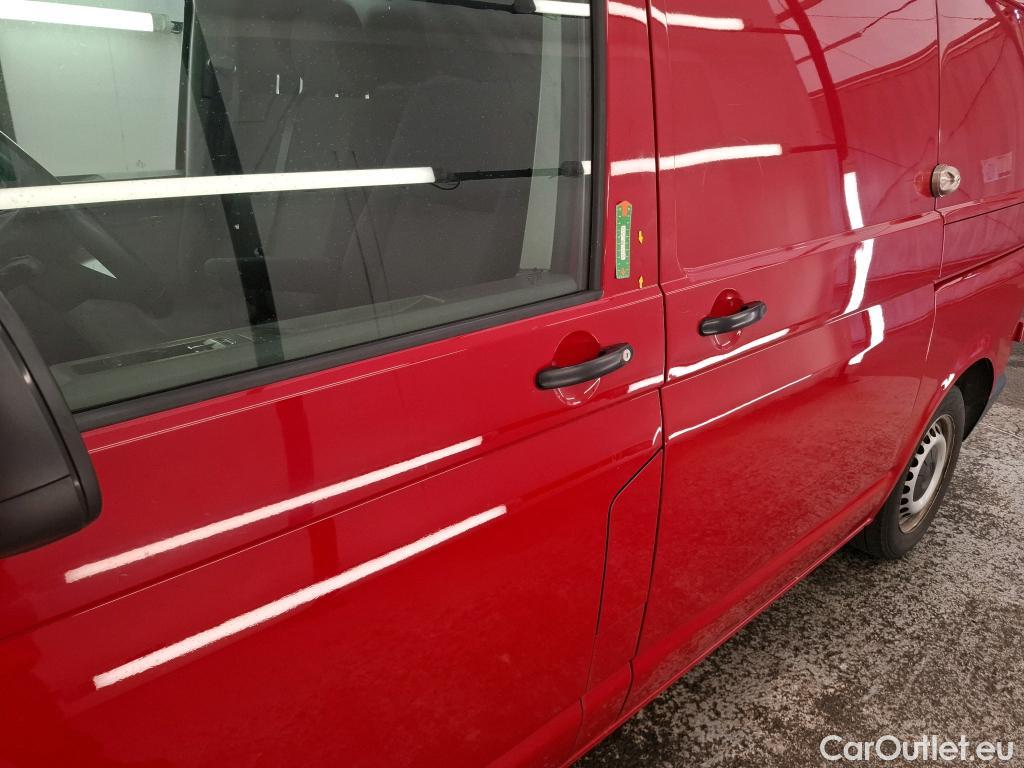  Volkswagen  Touran VOLKSWAGEN Transporter / 2015 / 4P / Fourgon tôlé 2.0 TDi 150 DSG7 L1H1 Business Line #34