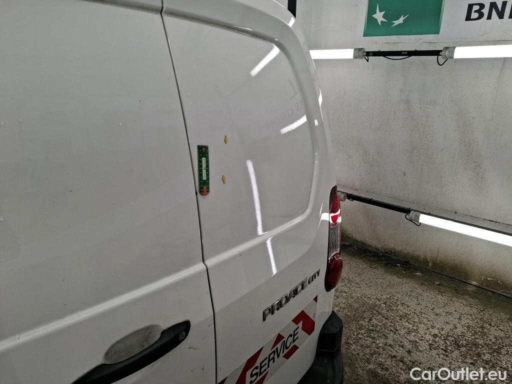  Toyota  Proace TOYOTA  City / 2019 / 4P / Fourgonnette 1.5 Medium 100 D-4D Business #50
