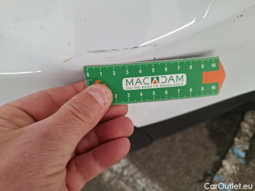  Renault  Trafic RENAULT  / 2021 / 4P / Fourgon tôlé FG CF L1H1 2T8 Blue dCi 130 #63