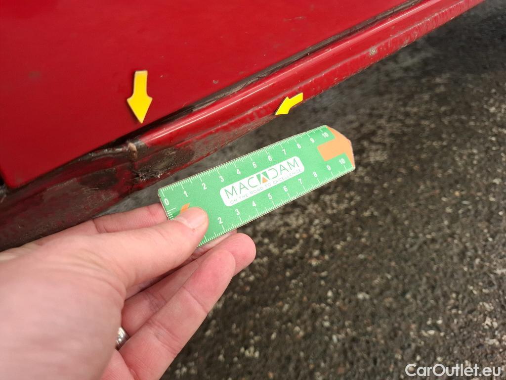  Volkswagen  Touran VOLKSWAGEN Transporter / 2015 / 4P / Fourgon tôlé 2.0 TDi 150 DSG7 L1H1 Business Line #31