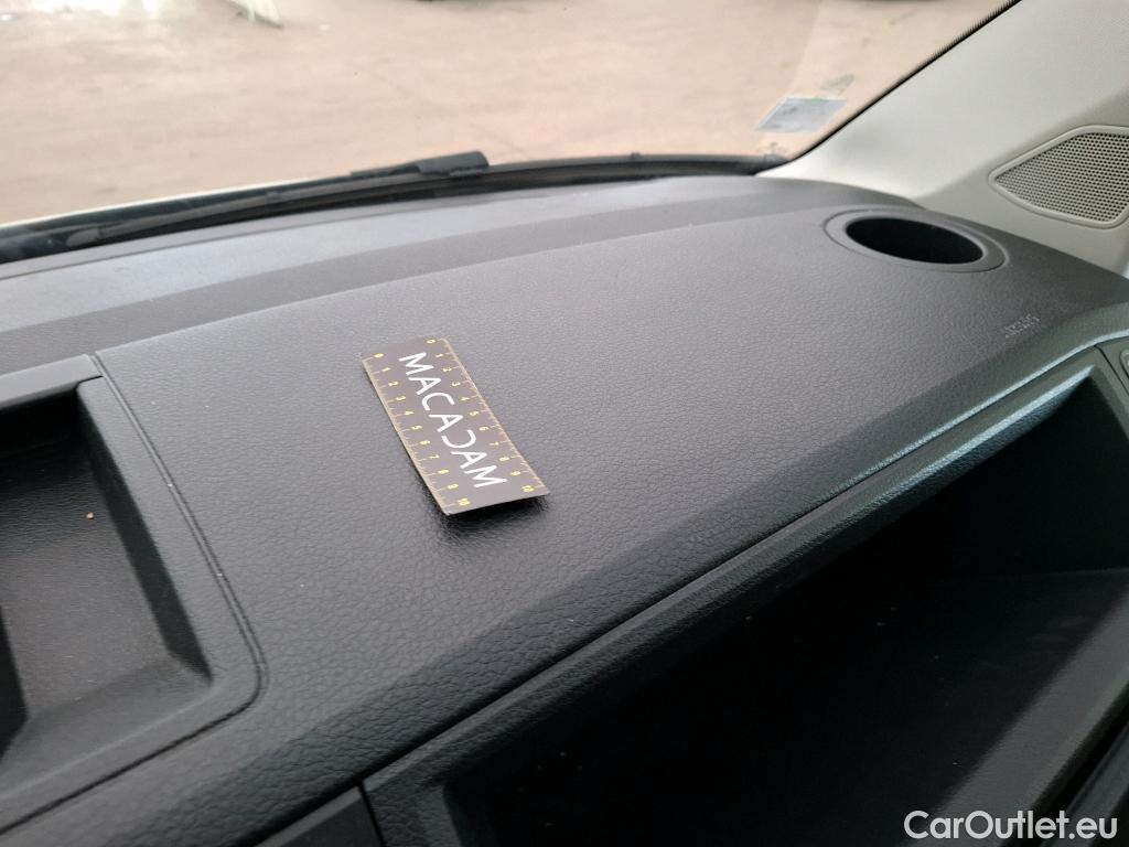  Volkswagen  Transporter T6  Fourgon Plus Comfortline 2.0 TDI 150CV BVA7 E6 #50