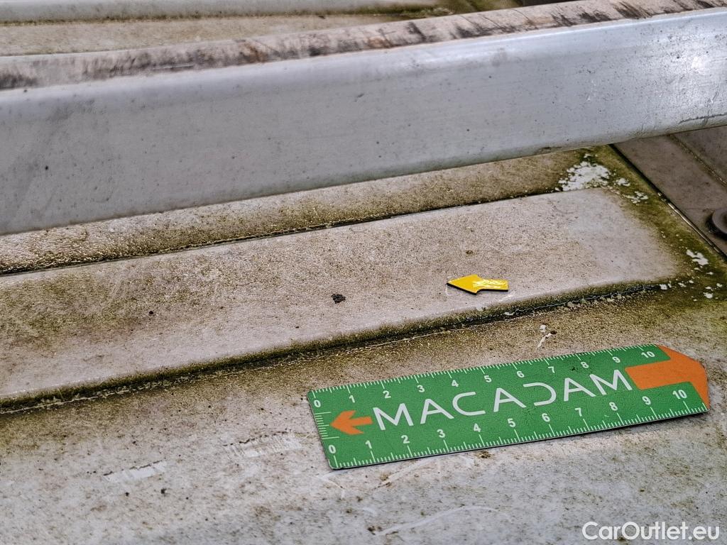  Renault  Trafic RENAULT  / 2019 / 4P / Fourgon tole FG GCF L1H1 1200 dCi 120 #5