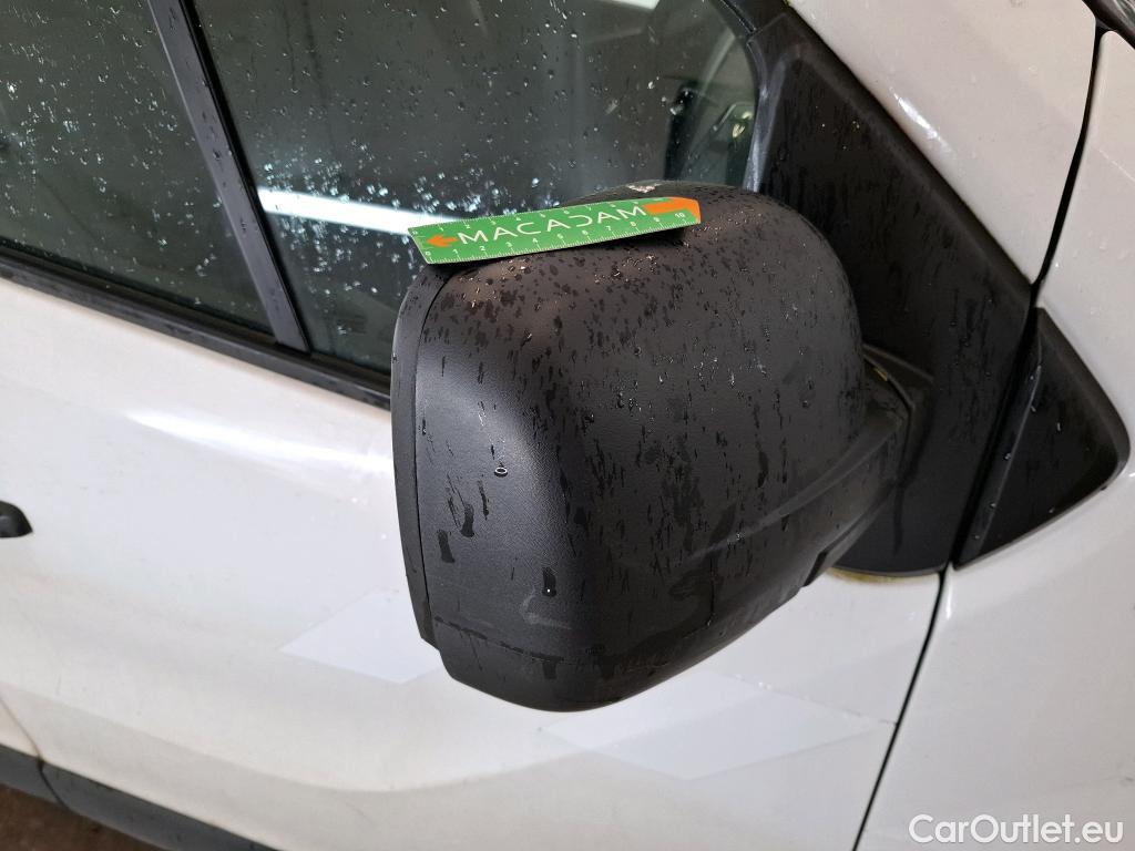  Renault  Trafic RENAULT  / 2019 / 4P / Fourgon tole FG GCF L1H1 1200 dCi 120 #13