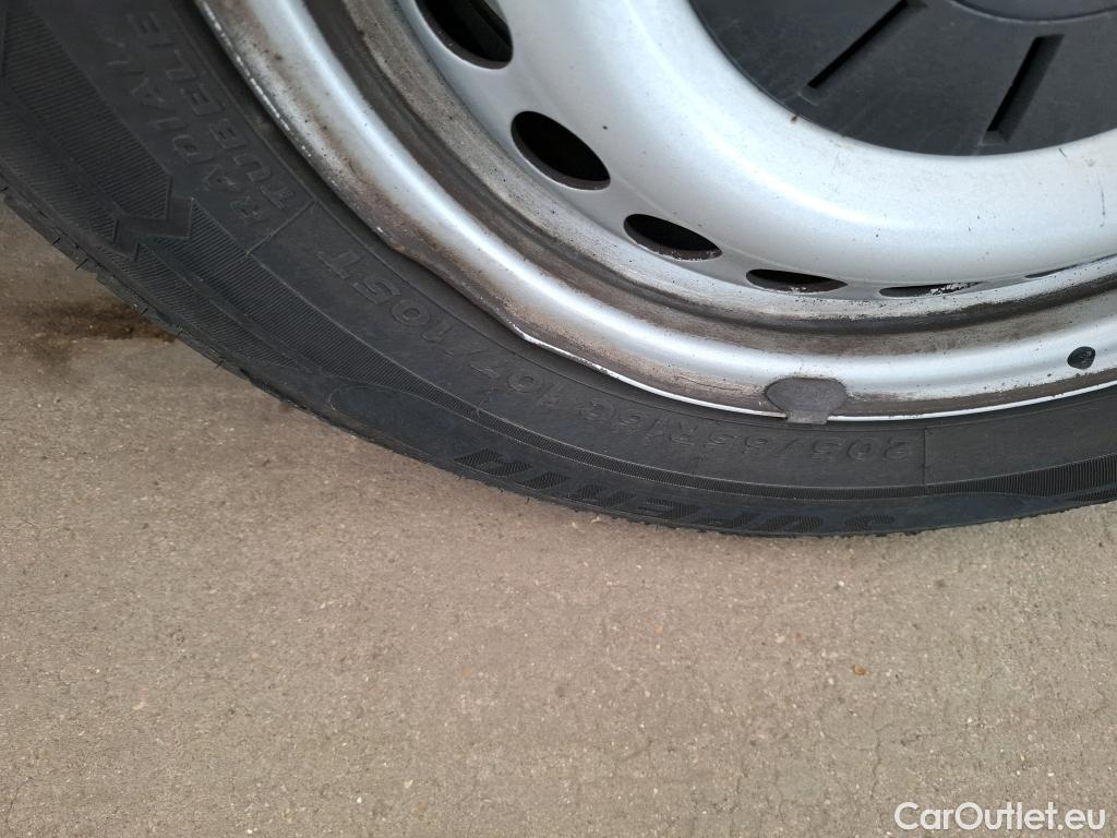  Volkswagen  Transporter T6  Fourgon Plus Comfortline 2.0 TDI 150CV BVA7 E6 #39