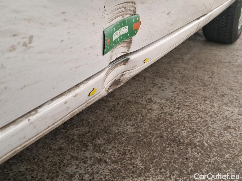  Toyota  Proace TOYOTA  City / 2019 / 4P / Fourgonnette 1.5 Medium 100 D-4D Business #27