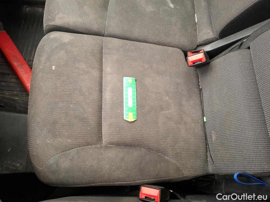  Toyota  Proace TOYOTA  City / 2019 / 4P / Fourgonnette 1.5 Medium 100 D-4D Business #46