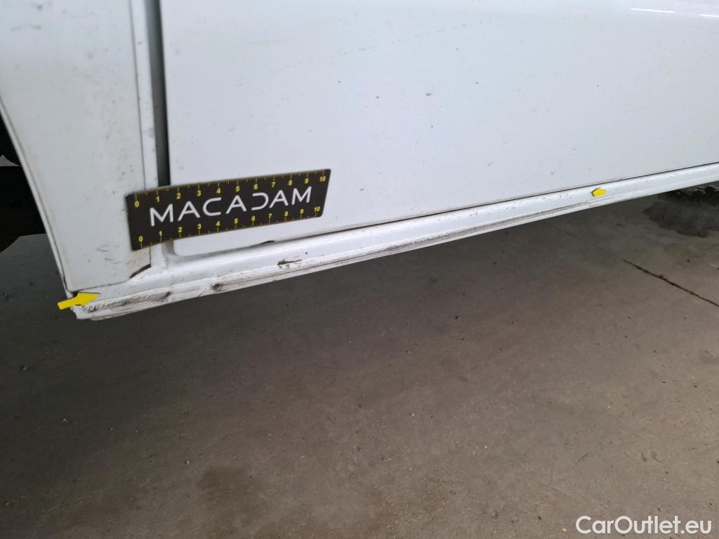  Volkswagen  Transporter T6  Fourgon Plus Comfortline 2.0 TDI 150CV BVA7 E6 #43