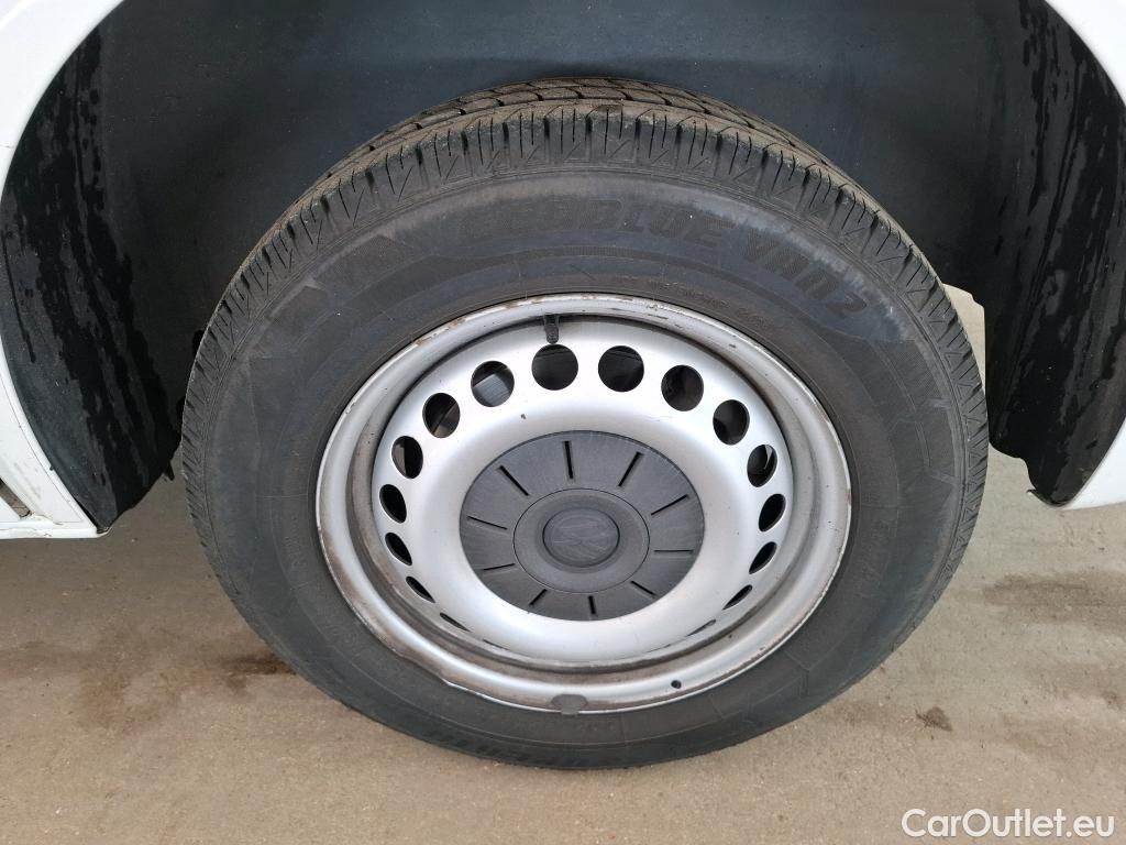  Volkswagen  Transporter T6  Fourgon Plus Comfortline 2.0 TDI 150CV BVA7 E6 #37