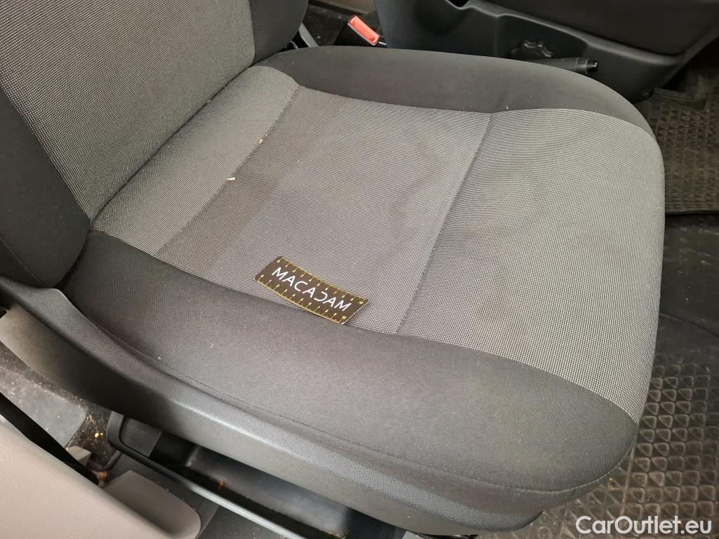  Volkswagen  Transporter T6  Fourgon Plus Comfortline 2.0 TDI 150CV BVA7 E6 #53