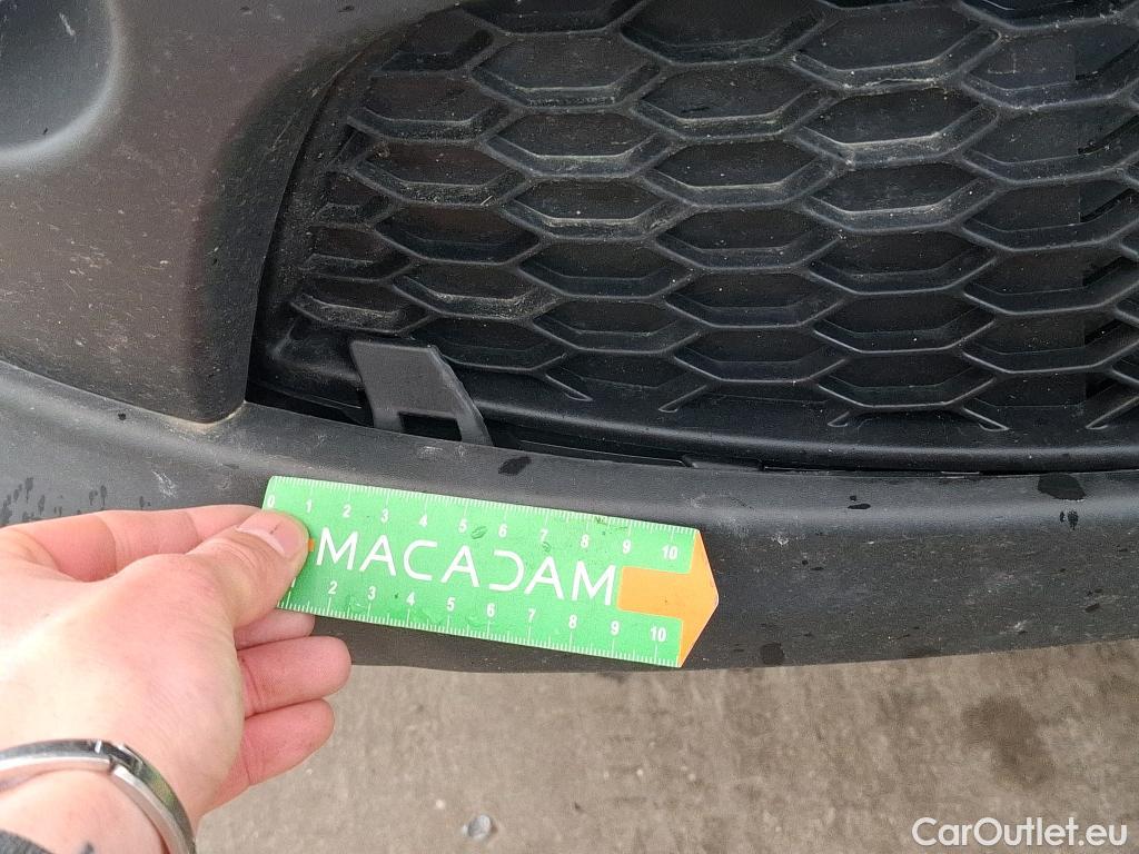  Renault  Trafic RENAULT  / 2019 / 4P / Fourgon tole FG GCF L1H1 1200 dCi 120 #42