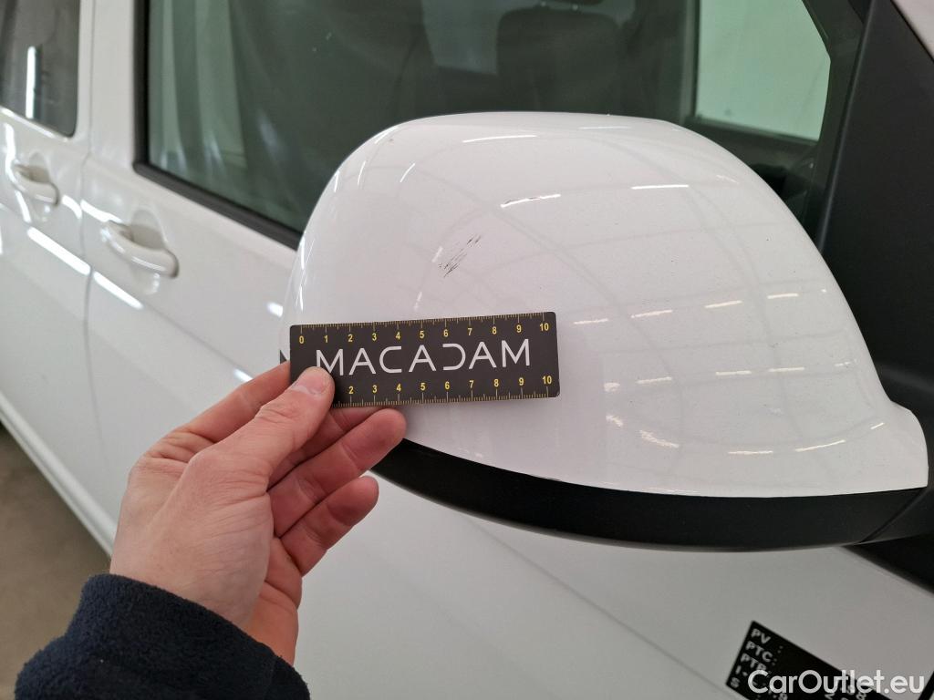  Volkswagen  Transporter T6  Fourgon Plus Comfortline 2.0 TDI 150CV BVA7 E6 #76