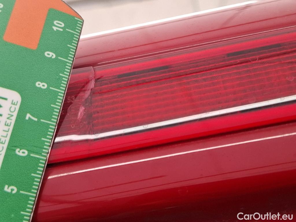  Volkswagen  Touran VOLKSWAGEN Transporter / 2015 / 4P / Fourgon tôlé 2.0 TDi 150 DSG7 L1H1 Business Line #37