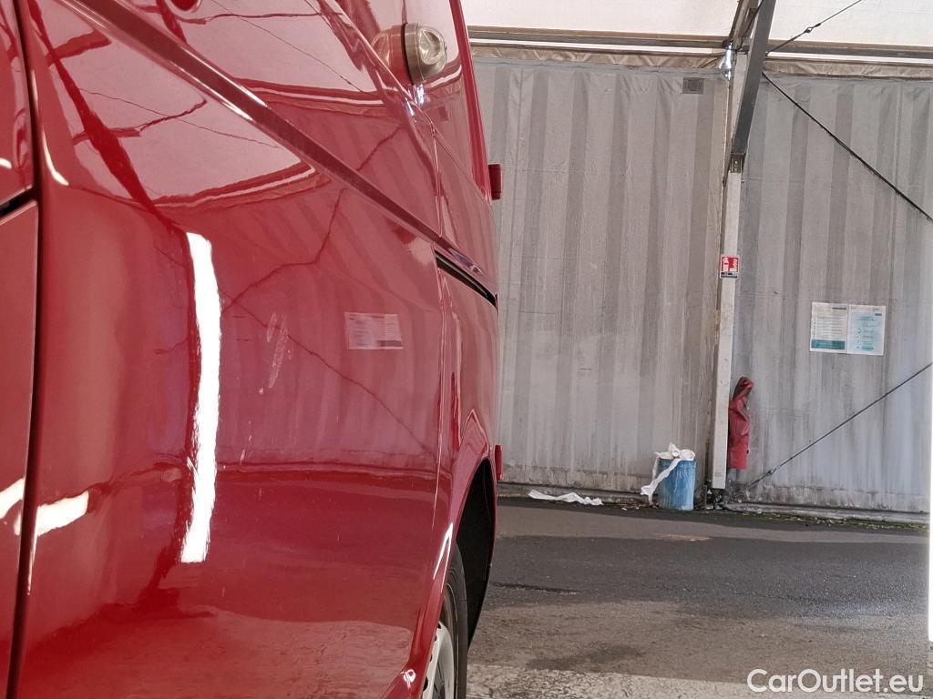  Volkswagen  Touran VOLKSWAGEN Transporter / 2015 / 4P / Fourgon tôlé 2.0 TDi 150 DSG7 L1H1 Business Line #25