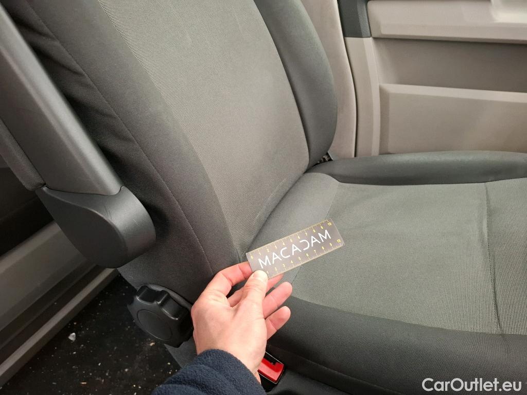  Volkswagen  Transporter T6  Fourgon Plus Comfortline 2.0 TDI 150CV BVA7 E6 #55