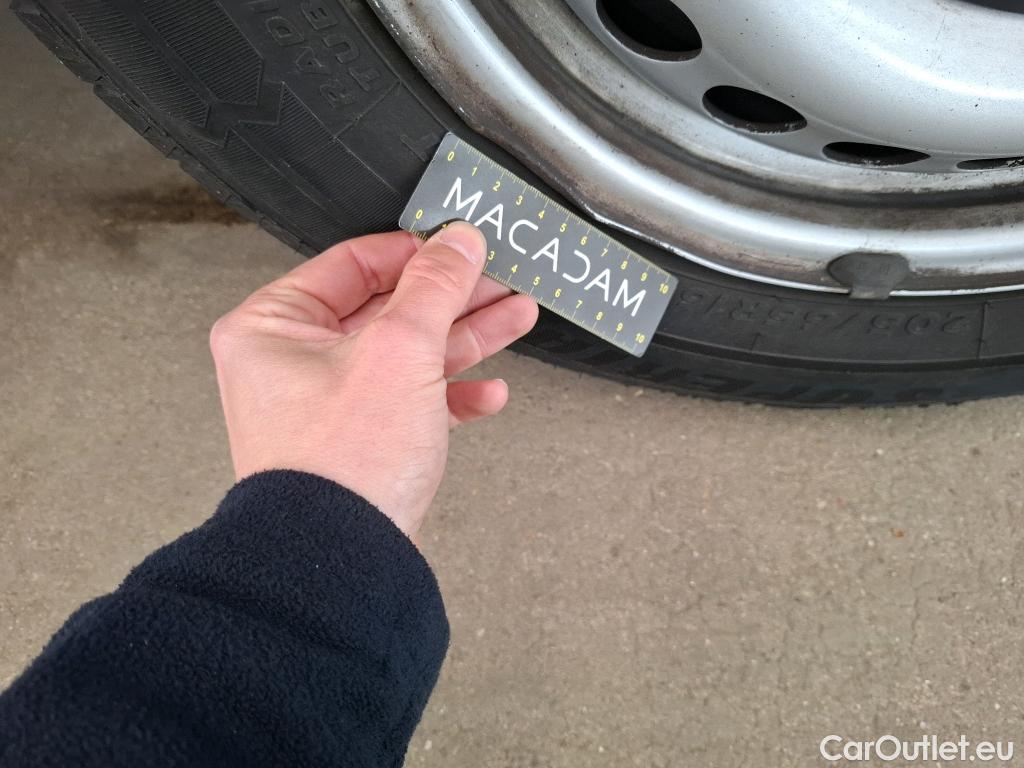  Volkswagen  Transporter T6  Fourgon Plus Comfortline 2.0 TDI 150CV BVA7 E6 #46