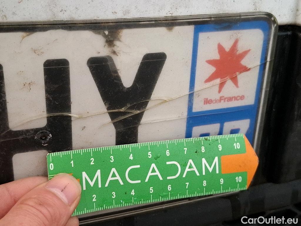  Renault  Trafic RENAULT  / 2019 / 4P / Fourgon tole FG GCF L1H1 1200 dCi 120 #36