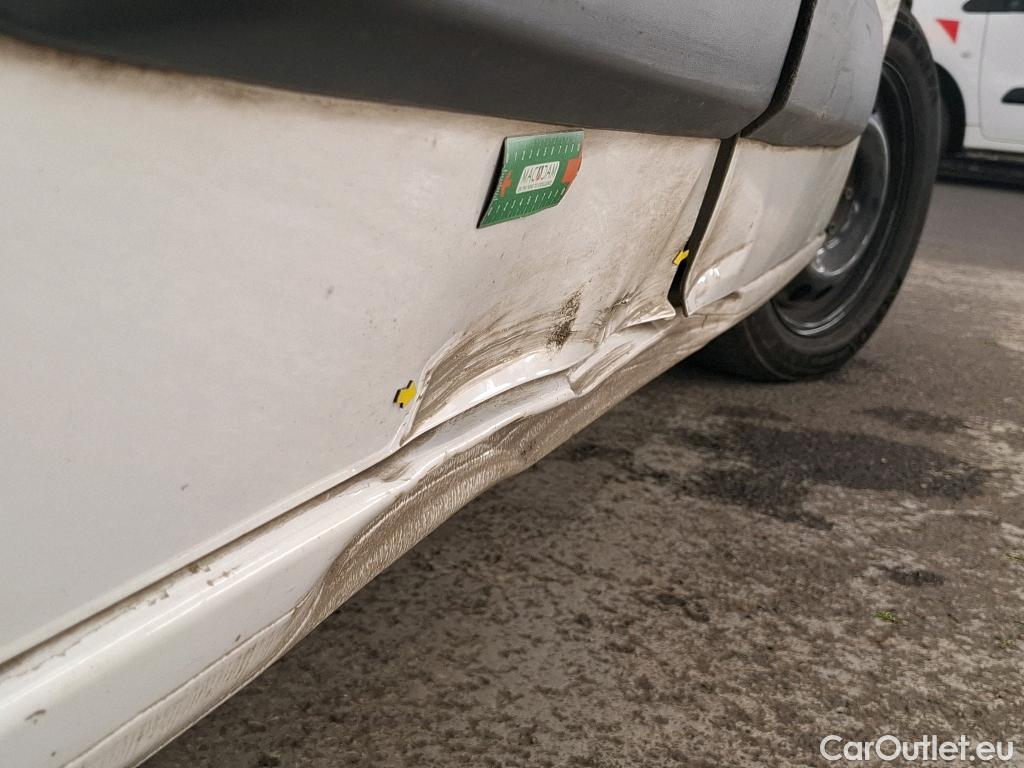  Toyota  Proace TOYOTA  City / 2019 / 4P / Fourgonnette 1.5 Medium 100 D-4D Business #4